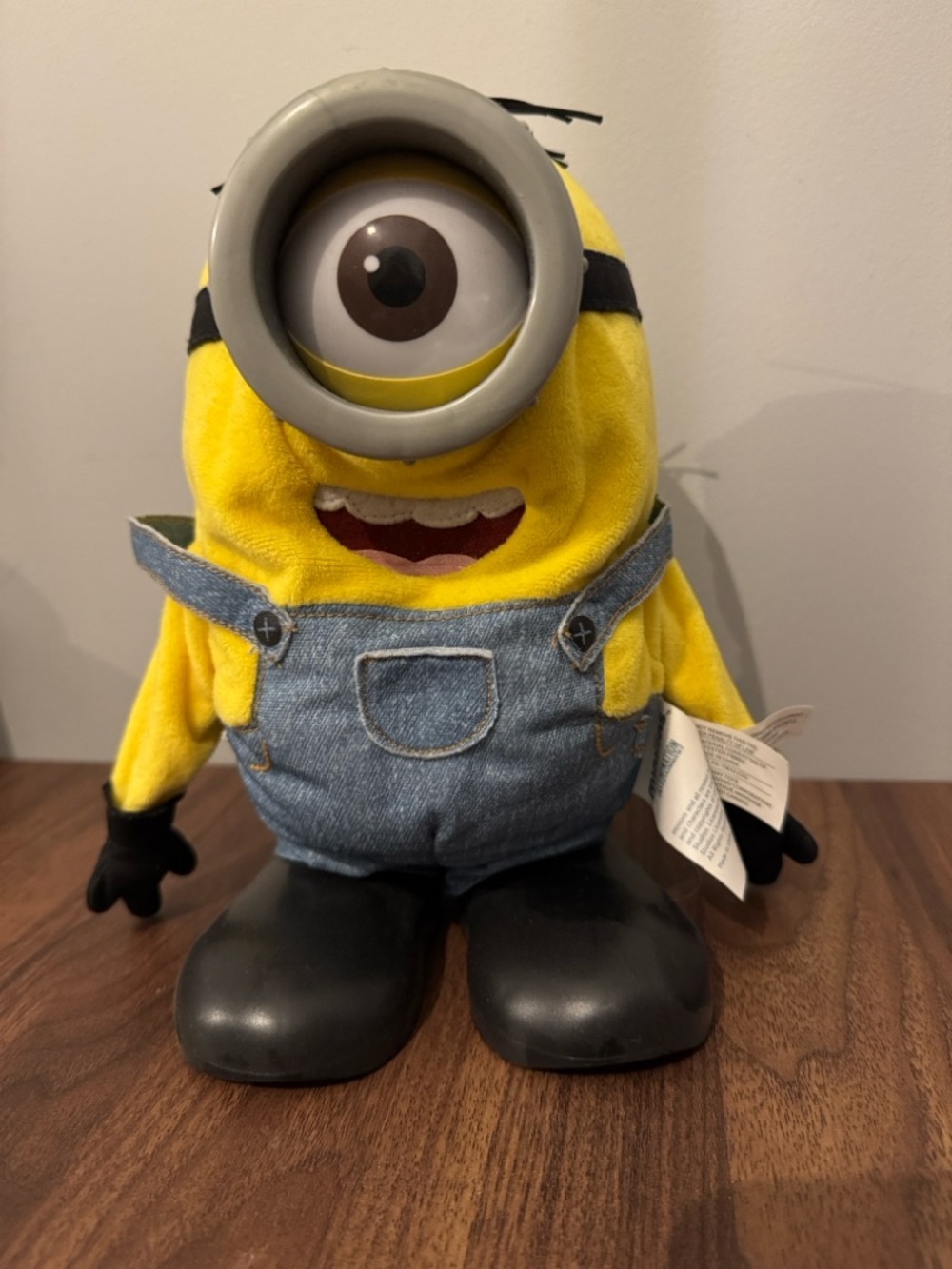 Minion Toy - Stuart - Good used condition- works on batteries